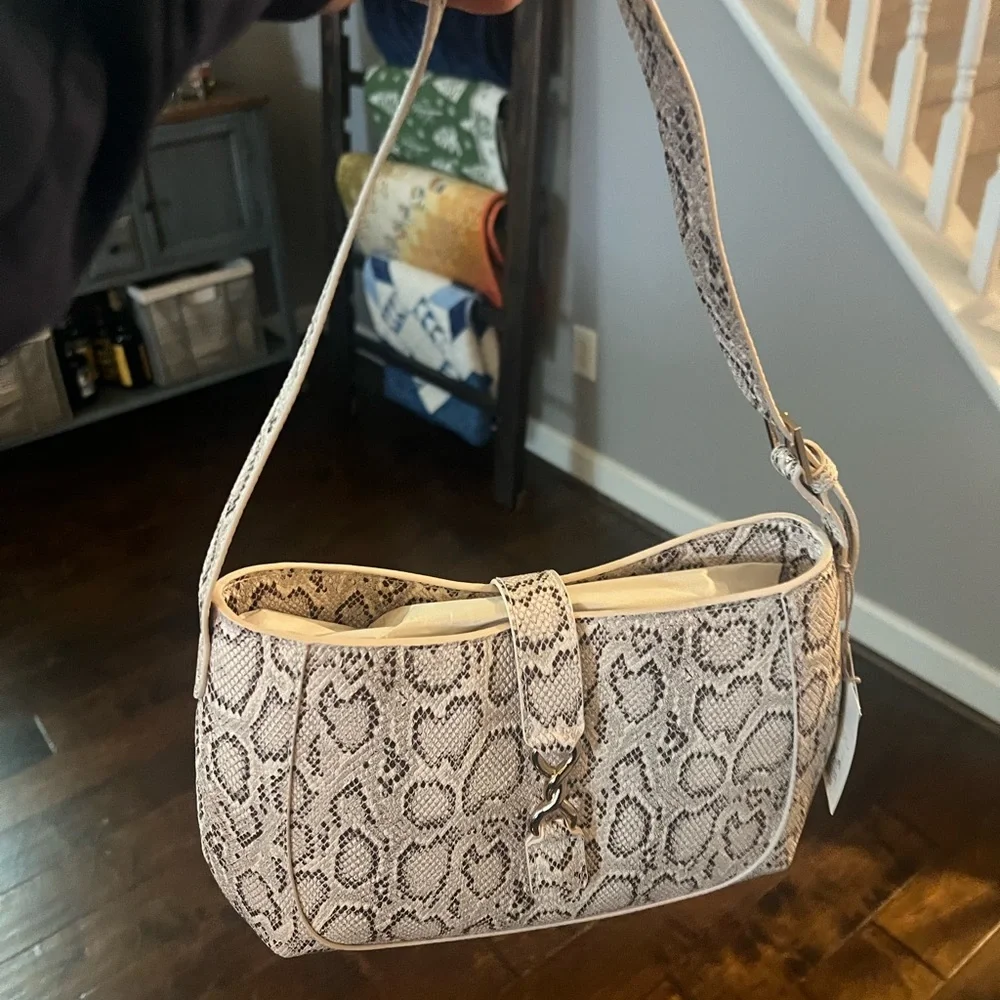 A New Day Beige Snake Print Shoulder Bag - Picture 2 of 3